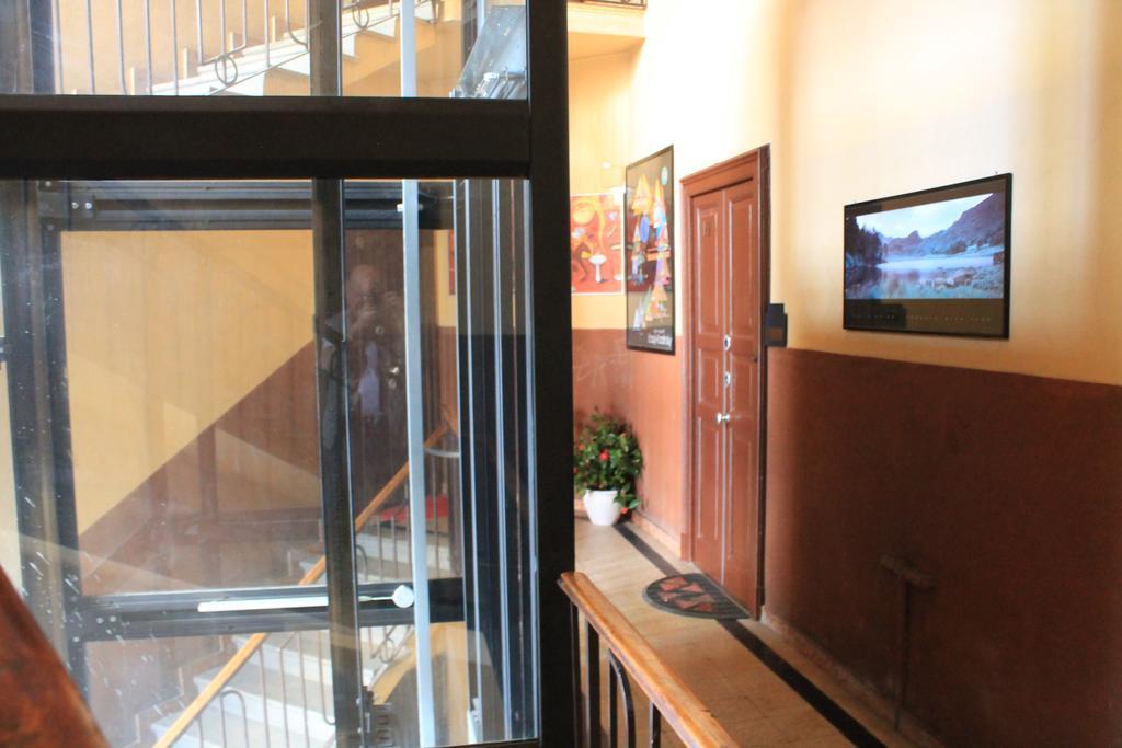 Star One Hotell Milano Eksteriør bilde